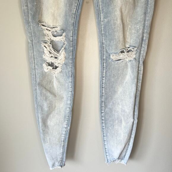 American Eagle Light Acid Wash Distressed 360° Next Level Stretch Jegging Sz 2 - Picture 10 of 12